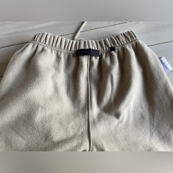 Fear of God Essentials sweatpants - Picture 5 of 14